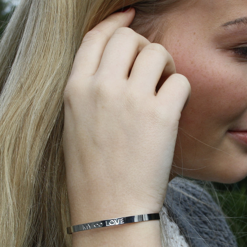 Edelstahl-armreif-Damen-glam-armband-graviert-my-love-silber-verstellbar-getragen-wavepirate-shop
