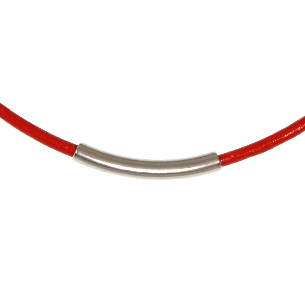 Leder-halskette-Damen-curve-Rot-riemen-massiv-Edelstahlverschluss-detail-wavepirate-shop-r