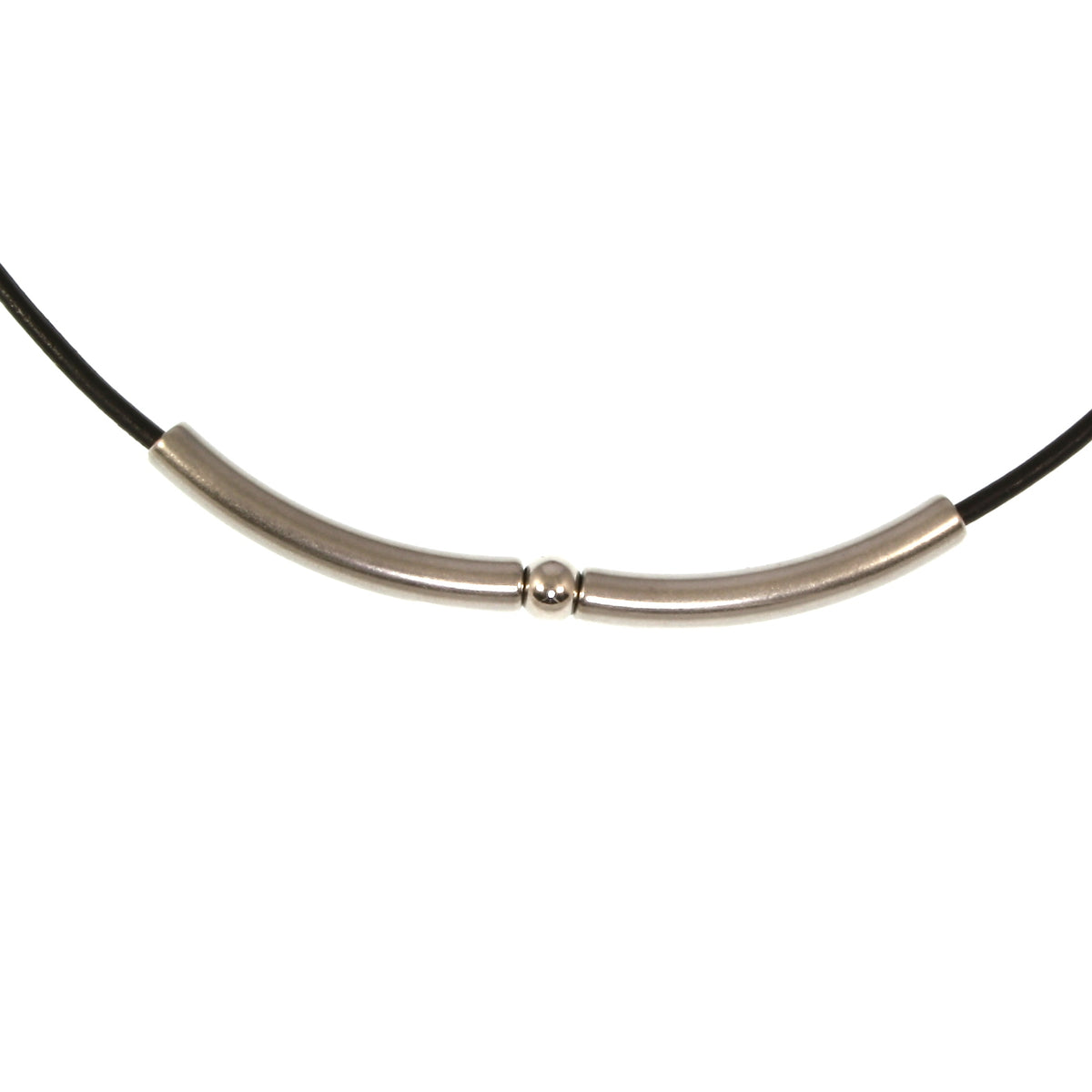 Leder-halskette-Damen-dot-schwarz-riemen-massiv-Edelstahlverschluss-detail-wavepirate-shop-r