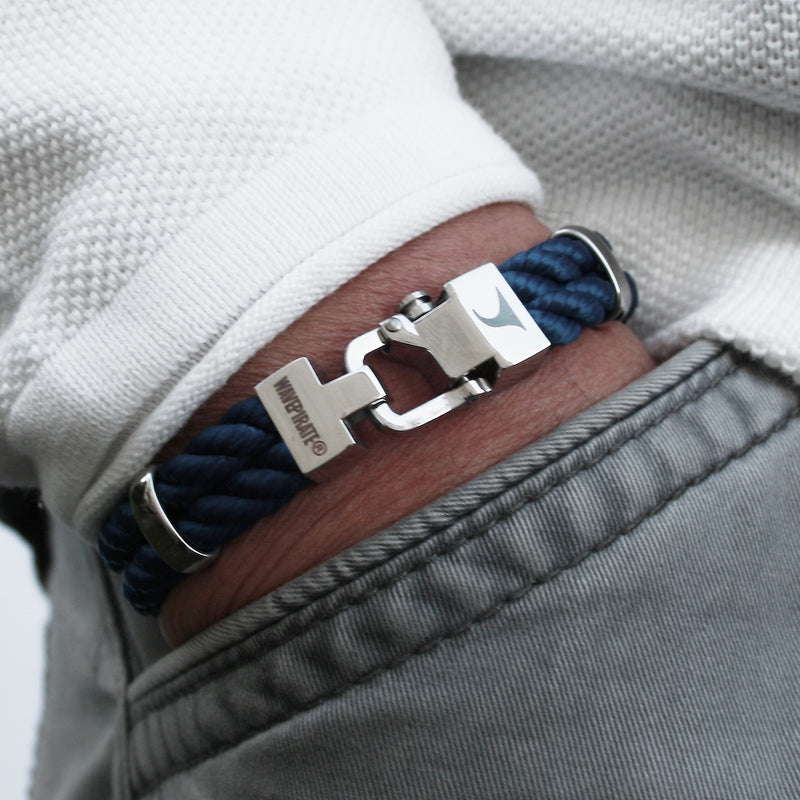 Segeltau-Armband-Herren-Turn-koenigsblau-geflochten-Kordel-Edelstahlverschluss-getragen-wavepirate-shop-k