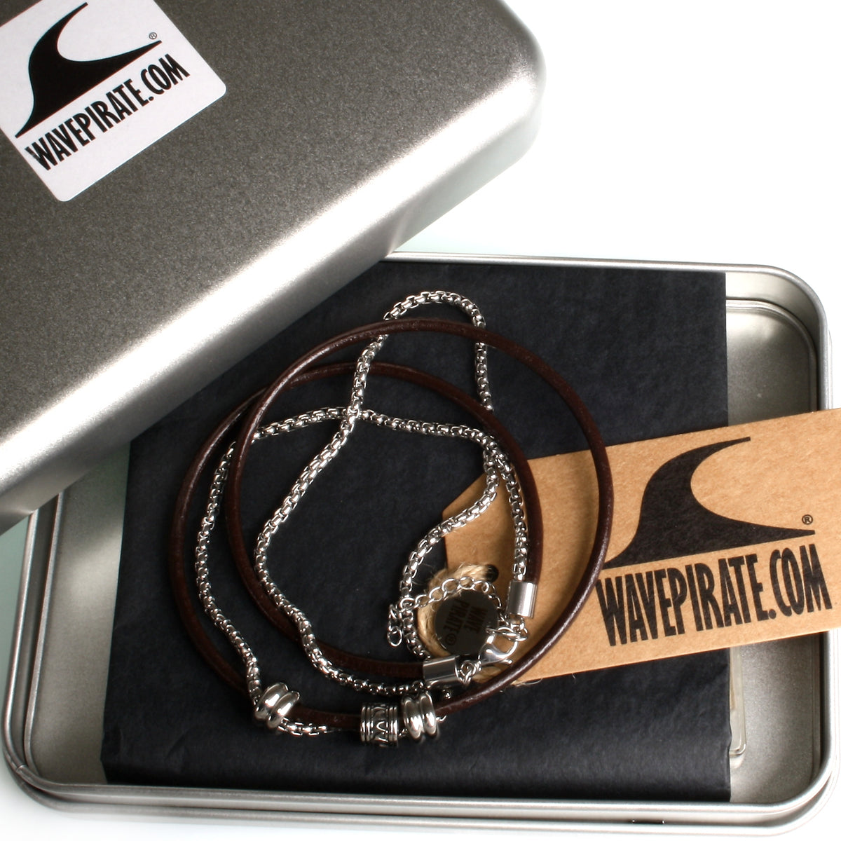 leder-edelstahl-halskette-Herren-les-braun-riemen-massiv-Edelstahlverschluss-geschenkverpackung-wavepirate-shop