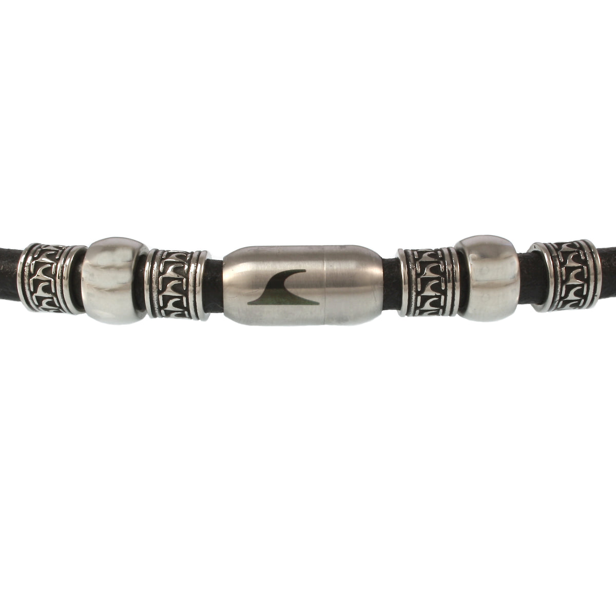 leder-halskette-Herren-damen-atoll-schwarz-silber-massiv-Edelstahlverschluss-detail-wavepirate-shop-r