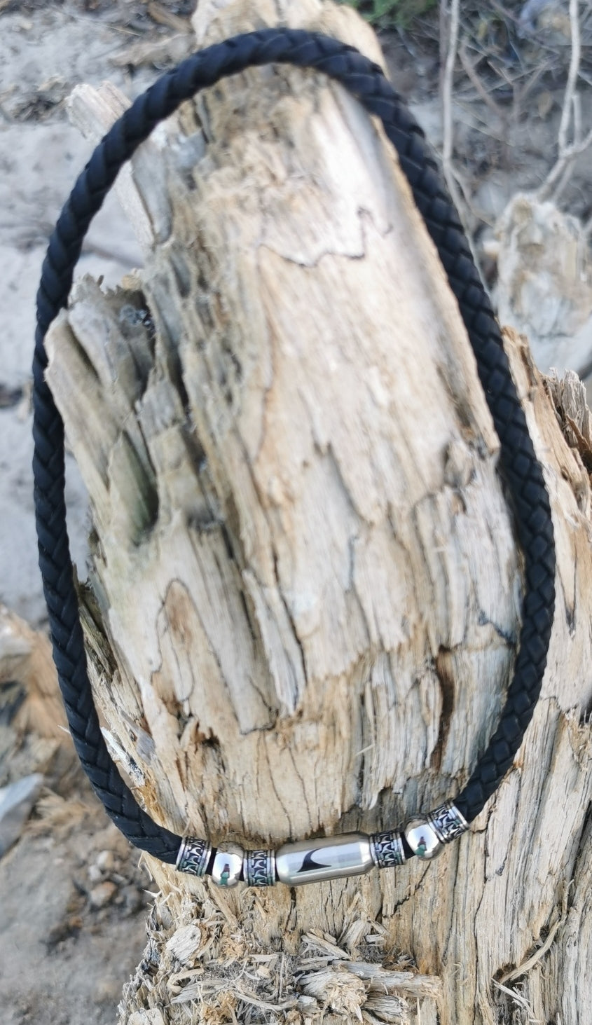 leder-halskette-Herren-damen-atoll-vintage-schwarz-silber-geflochten-Edelstahlverschluss-total-wavepirate-shop-vi1