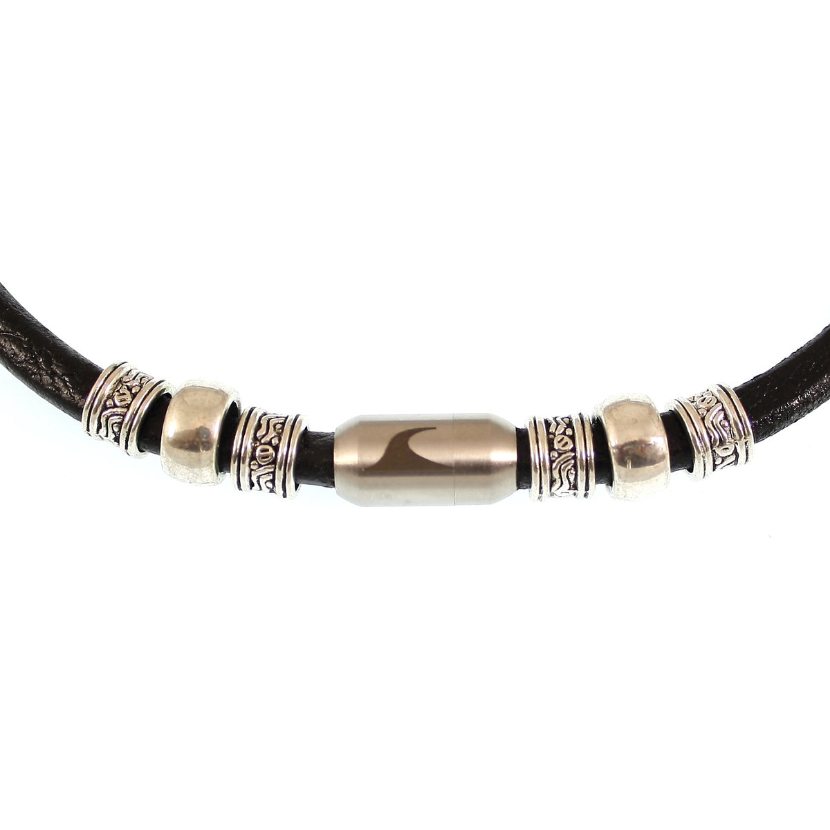 leder-halskette-Herren-damen-charm-schwarz-massiv-Edelstahlverschluss-getragen-wavepirate-shop-r2