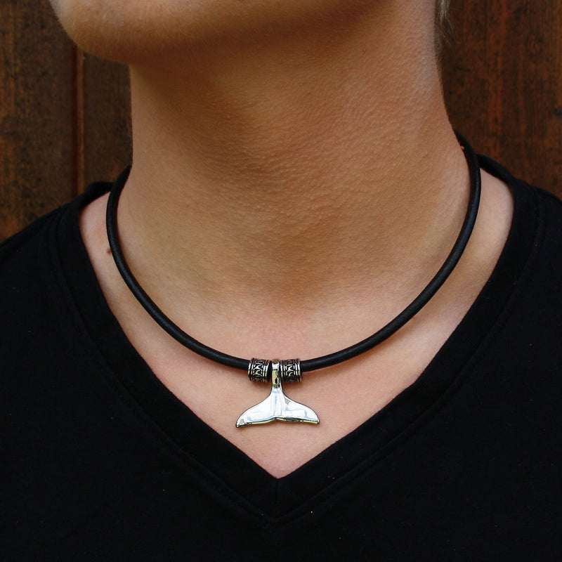 leder-halskette-Herren-damen-moby-wal-schwarz-riemen-massiv-Edelstahlverschluss-getragen-wavepirate-shop-r