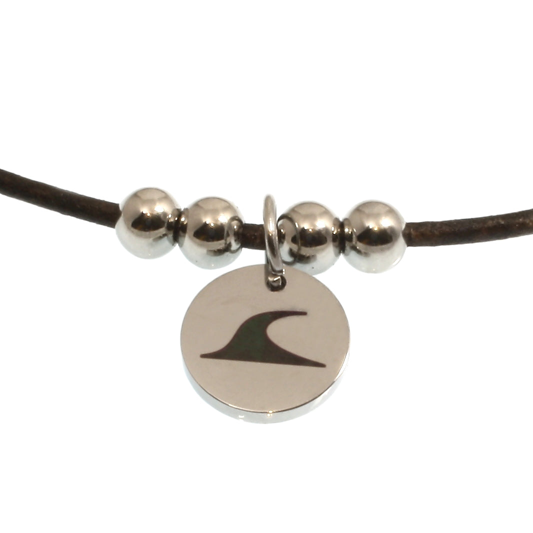 leder-halskette-damen-Herren-aloha-braun-silber-riemen-Edelstahlverschluss-vorn-wavepirate-shop-rz1