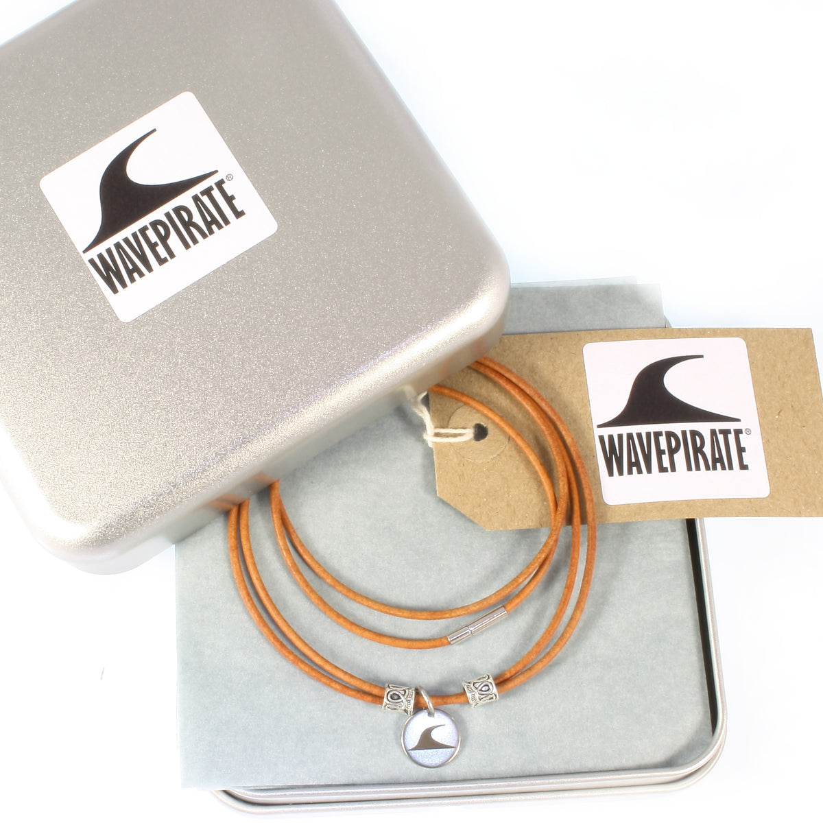 lederhalskette-herren-Damen-rondo-cognac-verpackung-Edelstahlverschluss-wavepirate-shop-r