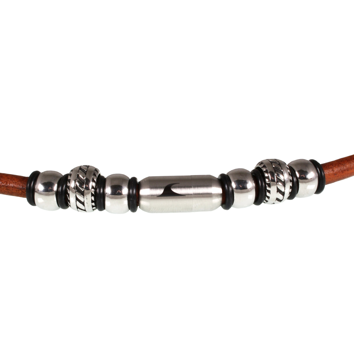 lederhalskette-herren-cognac-silber-steel-riemen-massiv-Edelstahlverschluss-detail-wavepirate-shop-r