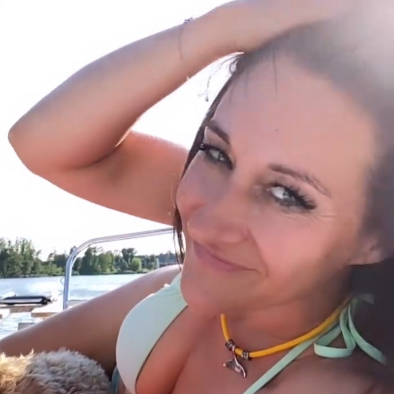 segeltau-halskette-Herren-damen-moby-wal-gelb-geflochten-Edelstahlverschluss-getragen-wavepirate-shop-st1