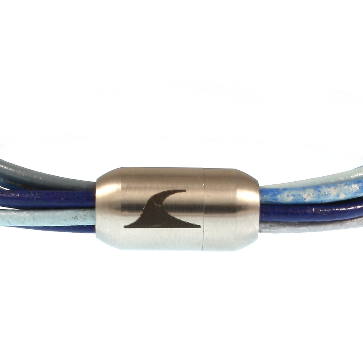 Damen-Leder-armband-fem-ocean-marine-blau-hellblau-multicolor-silber-Edelstahlverschluss-detail-wavepirate-shop-r