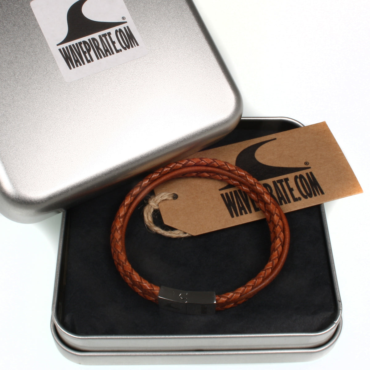 Herren-Leder-Armband-trio-cognac-geflochten-Edelstahlverschluss-geschenkverpackung-wavepirate-shop