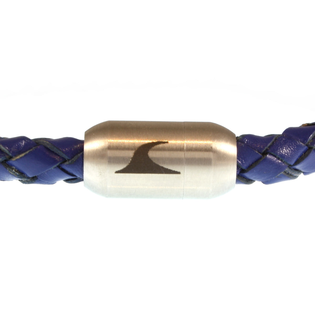 Herren-leder-armband-damen-sylt-blau-silber-geflochten-Edelstahlverschluss-detail-wavepirate-shop-f