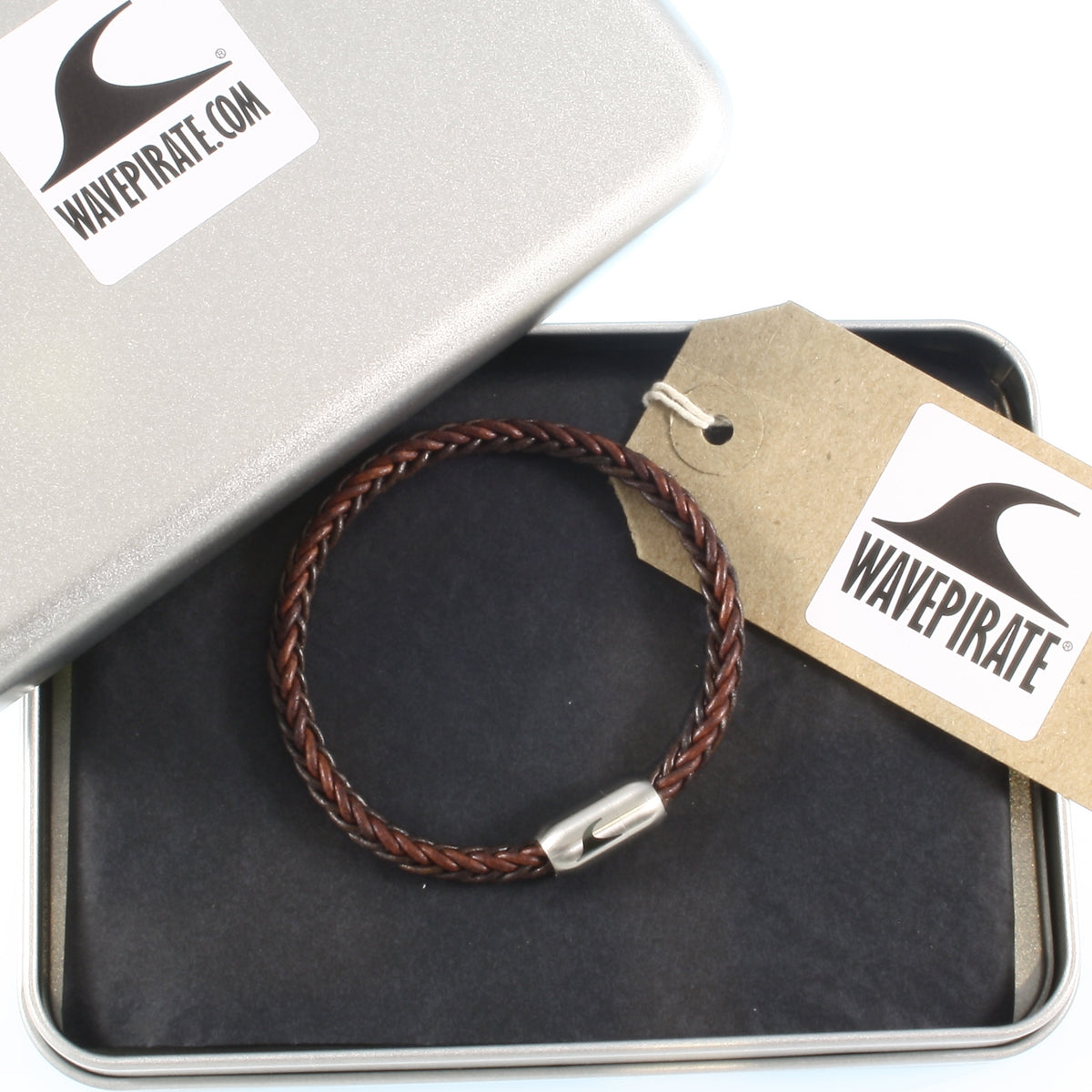 Herren-leder-armband-damen-sylt-braun-silber-geflochten-Edelstahlverschluss-geschenkverpackung-wavepirate-shop-8