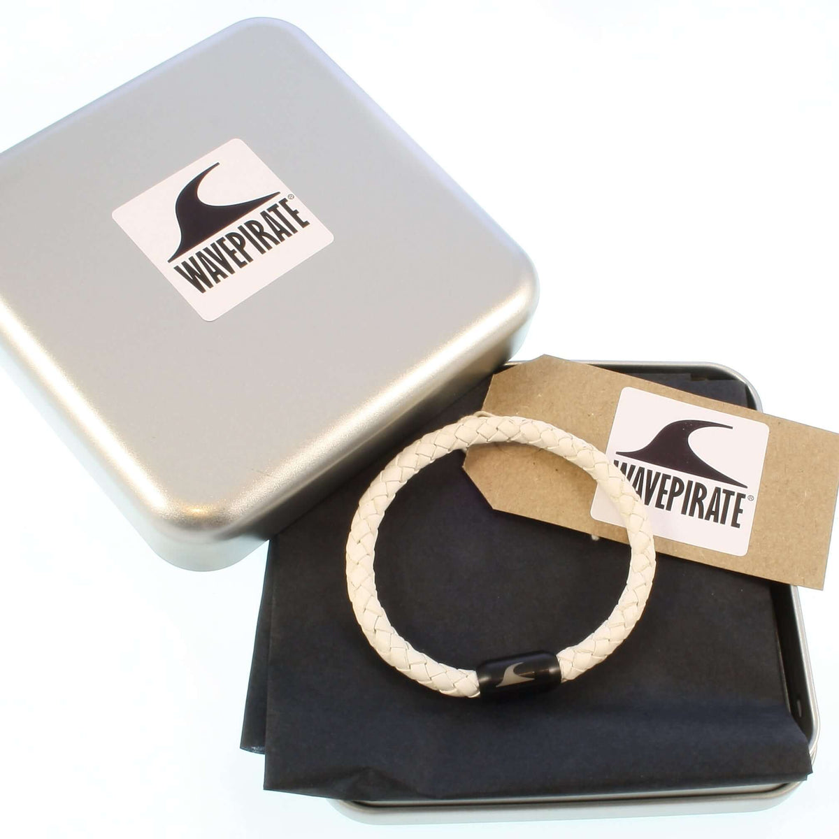 Herren-leder-armband-damen-sylt-weiss-schwarz-geflochten-Edelstahlverschluss-geschenkverpackung-wavepirate-shop-f