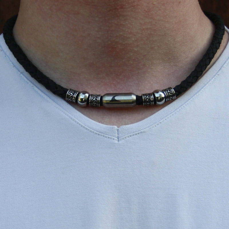 Herren-leder-halskette-damen-atoll-vintage-schwarz-silber-geflochten-Edelstahlverschluss-getragen-wavepirate-shop-vi