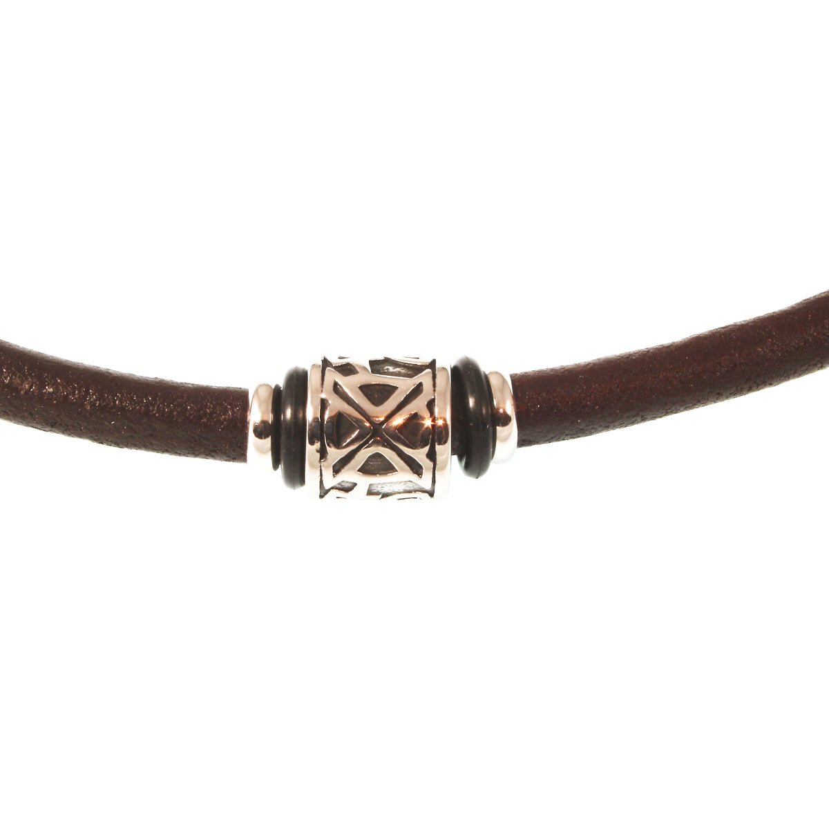 Herren-leder-halskette-damen-shine-braun-dunkelbraun-silber-riemen-massiv-Edelstahlverschluss-detail-wavepirate-shop-r