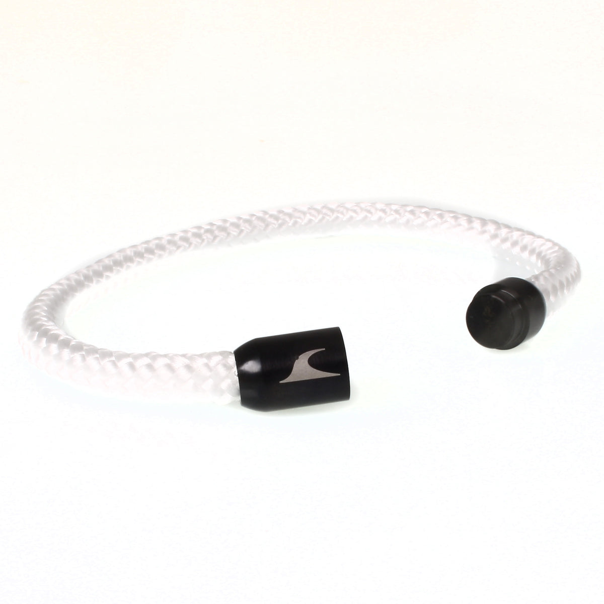 Herren-segeltau-armband-damen-sylt-weiss-schwarz-geflochten-Edelstahlverschluss-offen-wavepirate-shop