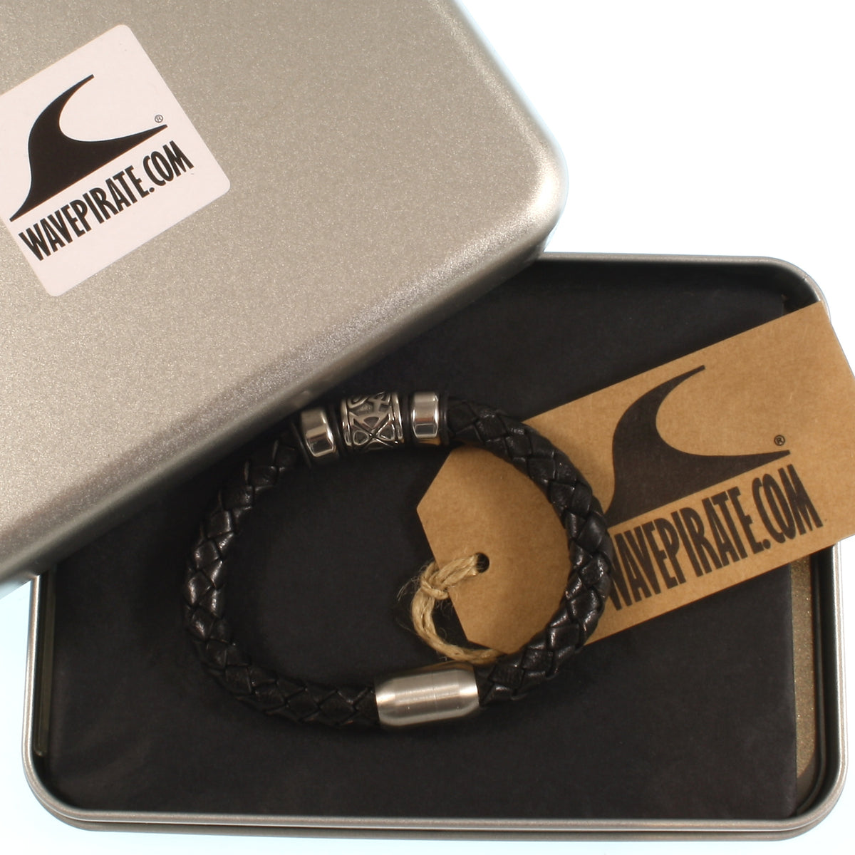Leder-Armband-Herren-Fuerte-Shine-schwarz-geflochten-Edelstahlverschluss-geschenkverpackung-wavepirate-shop-f