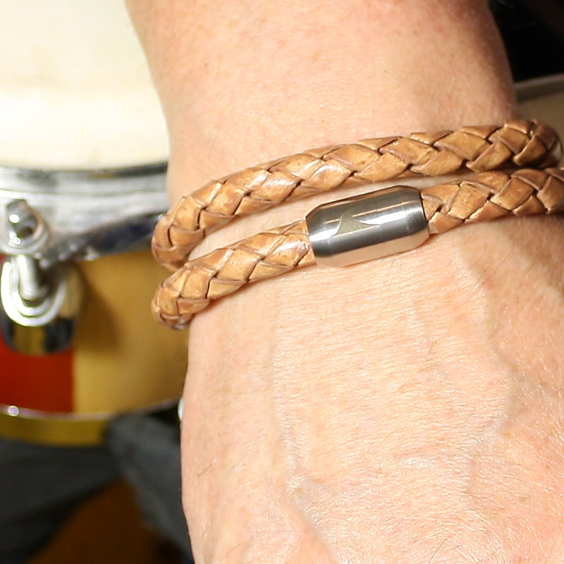 Leder-Armband-Herren-Fuerte-Xl-cognac-geflochten-Edelstahlverschluss-getragen-wavepirate-shop-f