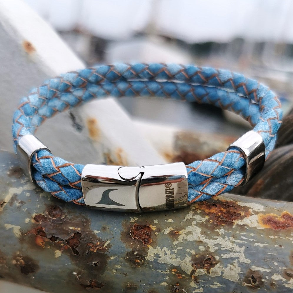 Leder-Armband-Herren-Groove-hellblau-geflochten-Edelstahlverschluss-detail-wavepirate-shop-f