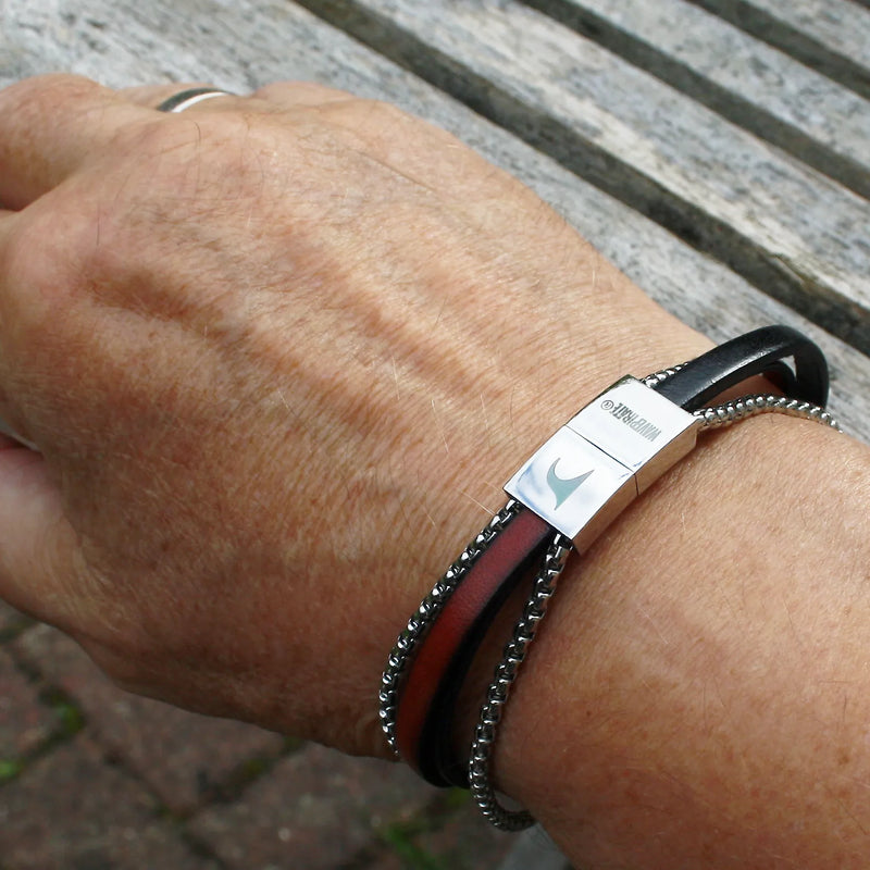 Leder-Armband-Herren-Rex-edelstahlkette-schwarz-mahagoni-flach-Edelstahlverschluss-getragen-wavepirate-shop