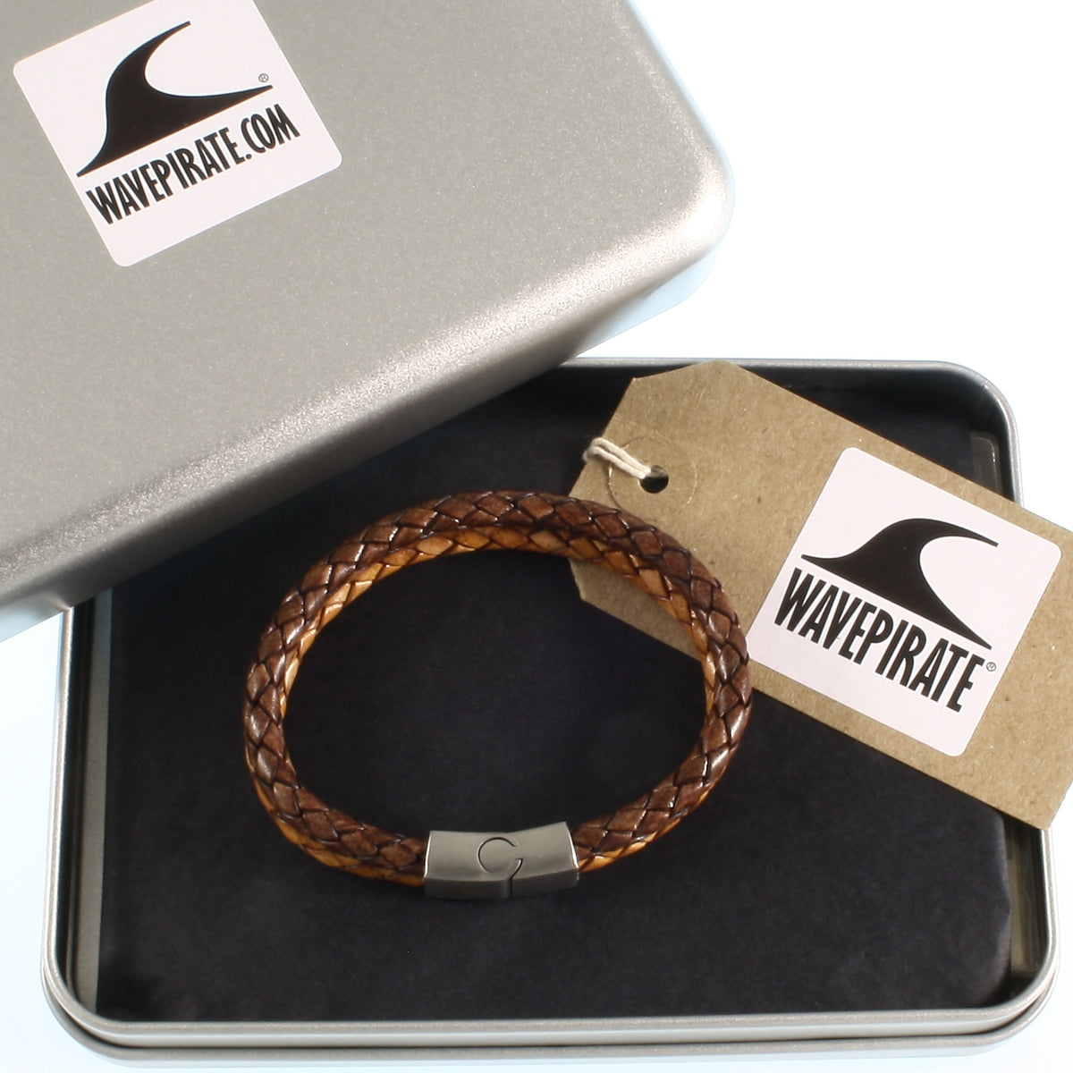 Leder-Armband-Herren-Tarifa-braun-cognac-geflochten-Edelstahlverschluss-geschenkbox-wavepirate-shop-f