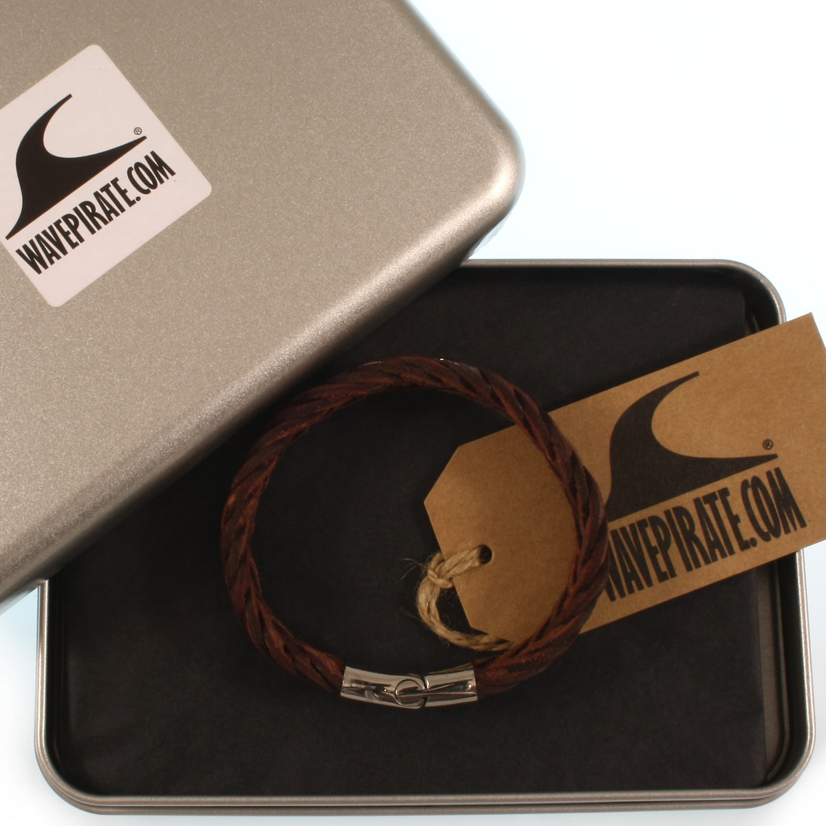 Leder-Armband-Herren-Tarifa-braun-geflochten-flach-Edelstahlverschluss-verpackt-wavepirate-shop-f15