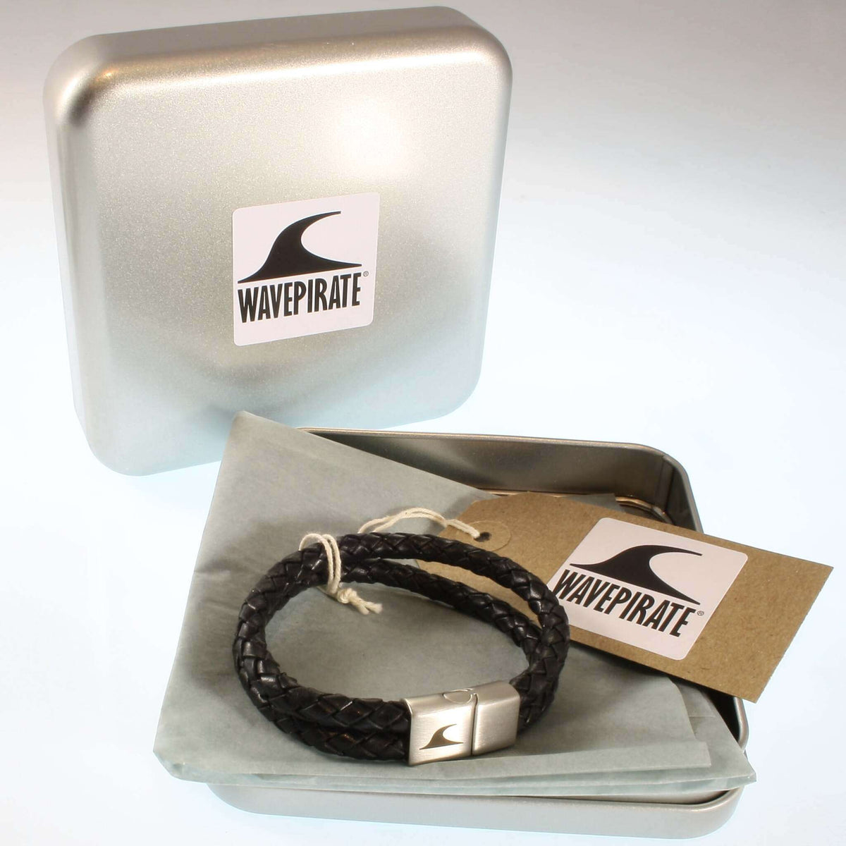 Leder-Armband-Herren-Tarifa-schwarz-geflochten-Edelstahlverschluss-geschenkbox-wavepirate-shop-f