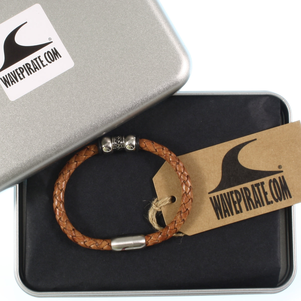Leder-Armband-Herren-atoll-cognac-silber-geflochten-Edelstahlverschluss-geschenkverpackung-wavepirate-shop-f