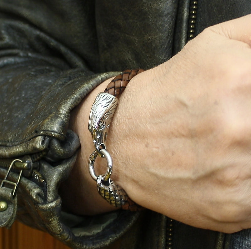 Leder-armband-Herren-eagle-adler-braun-geflochten-Edelstahlverschluss-getragen-wavepirate-shop-f
