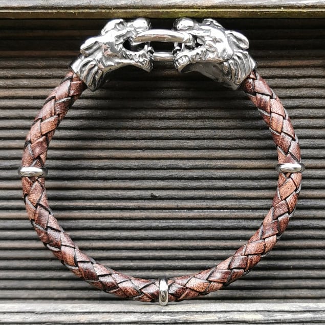 Leder-armband-Herren-lion-braun-geflochten-Edelstahlverschluss-detail-wavepirate-shop-f