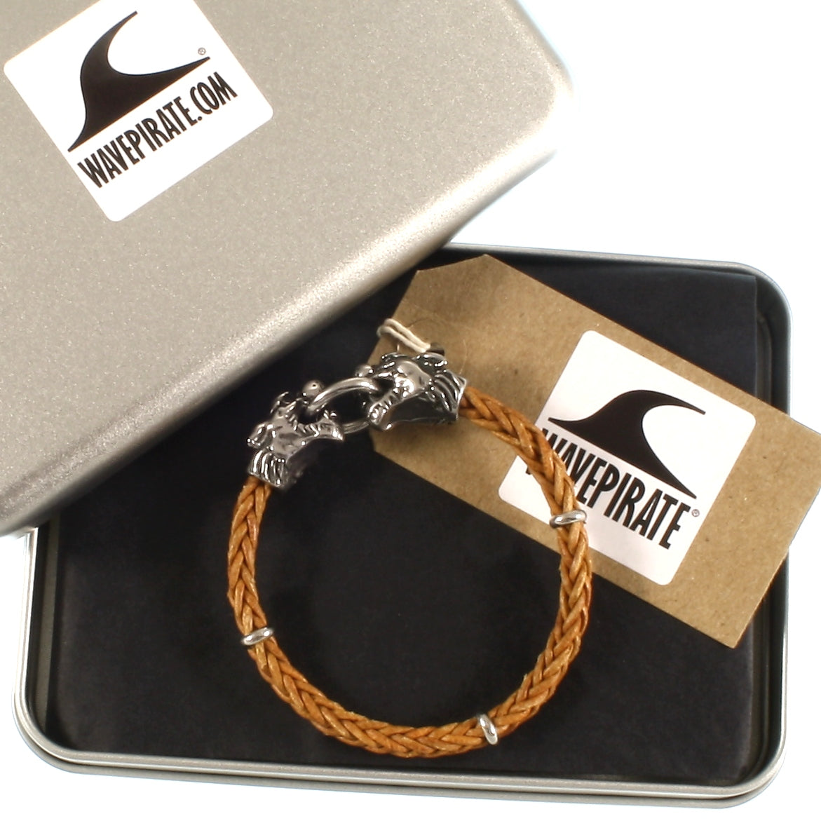 Leder-armband-Herren-lion-cognac-geflochten-Edelstahlverschluss-geschenkverpackung-wavepirate-shop-8