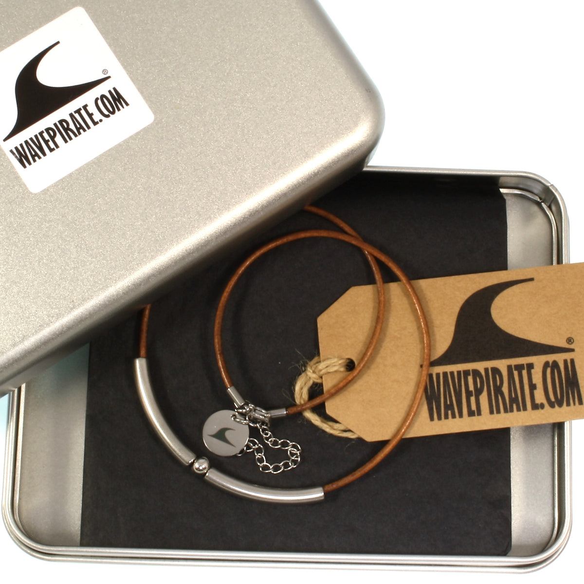 Leder-halskette-Damen-dot-cognac-riemen-massiv-Edelstahlverschluss-geschenkverpackung-wavepirate-shop-r