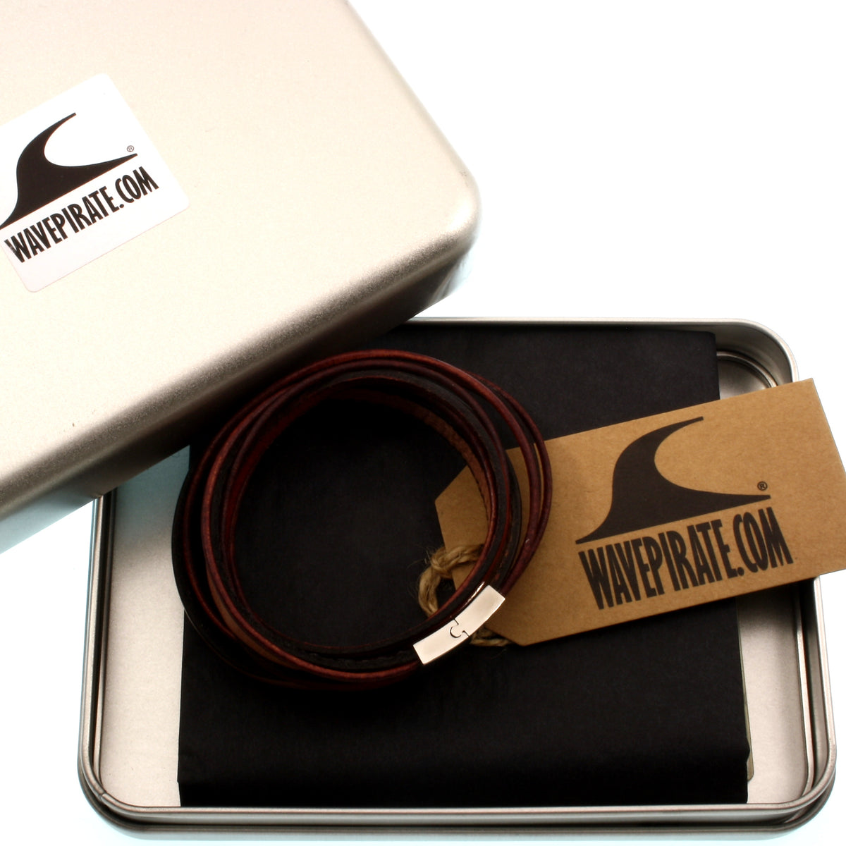 Lederarmband-Herren-Rockstar-cognac-mahagoni-flach-Edelstahlverschluss-geschenkverpackung-wavepirate-shop