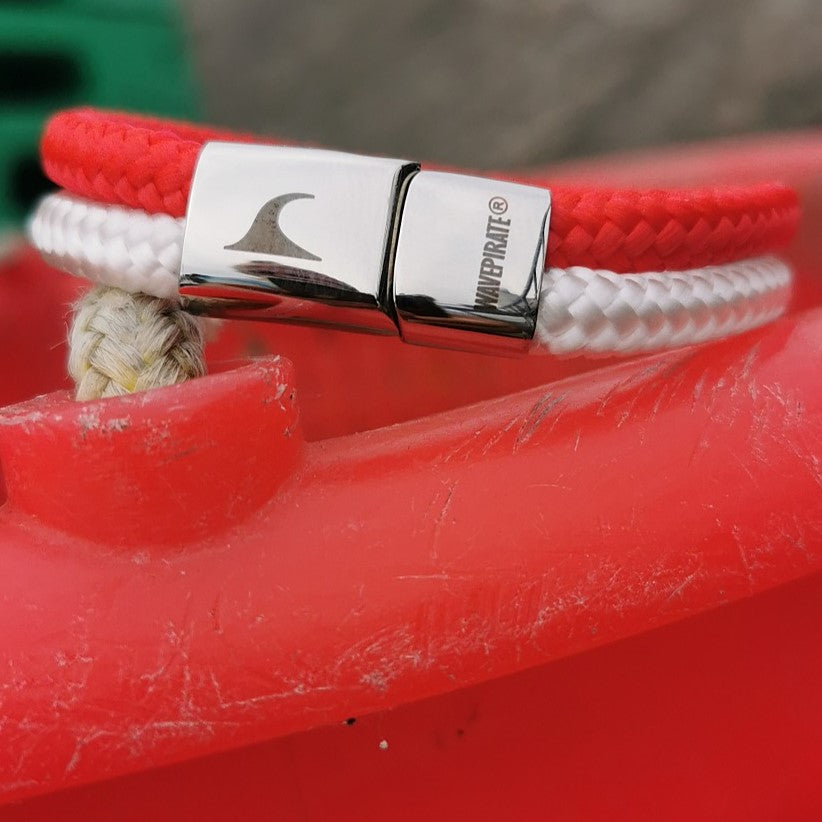 Segeltau-Armband-Damen-Herren-Tarifa-rot-weiss-detail1-Edelstahlverschluss-geflochten-wavepirate-shop-st