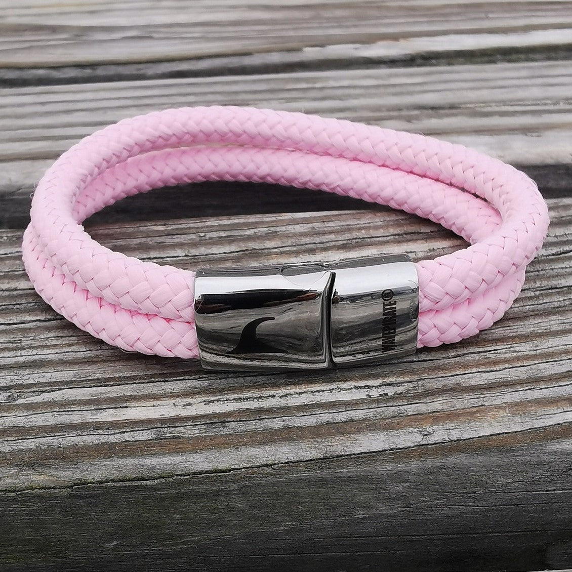 Segeltau-Armband-Damen-Tarifa-rosa-detail-Edelstahlverschluss-geflochten-wavepirate-shop-st