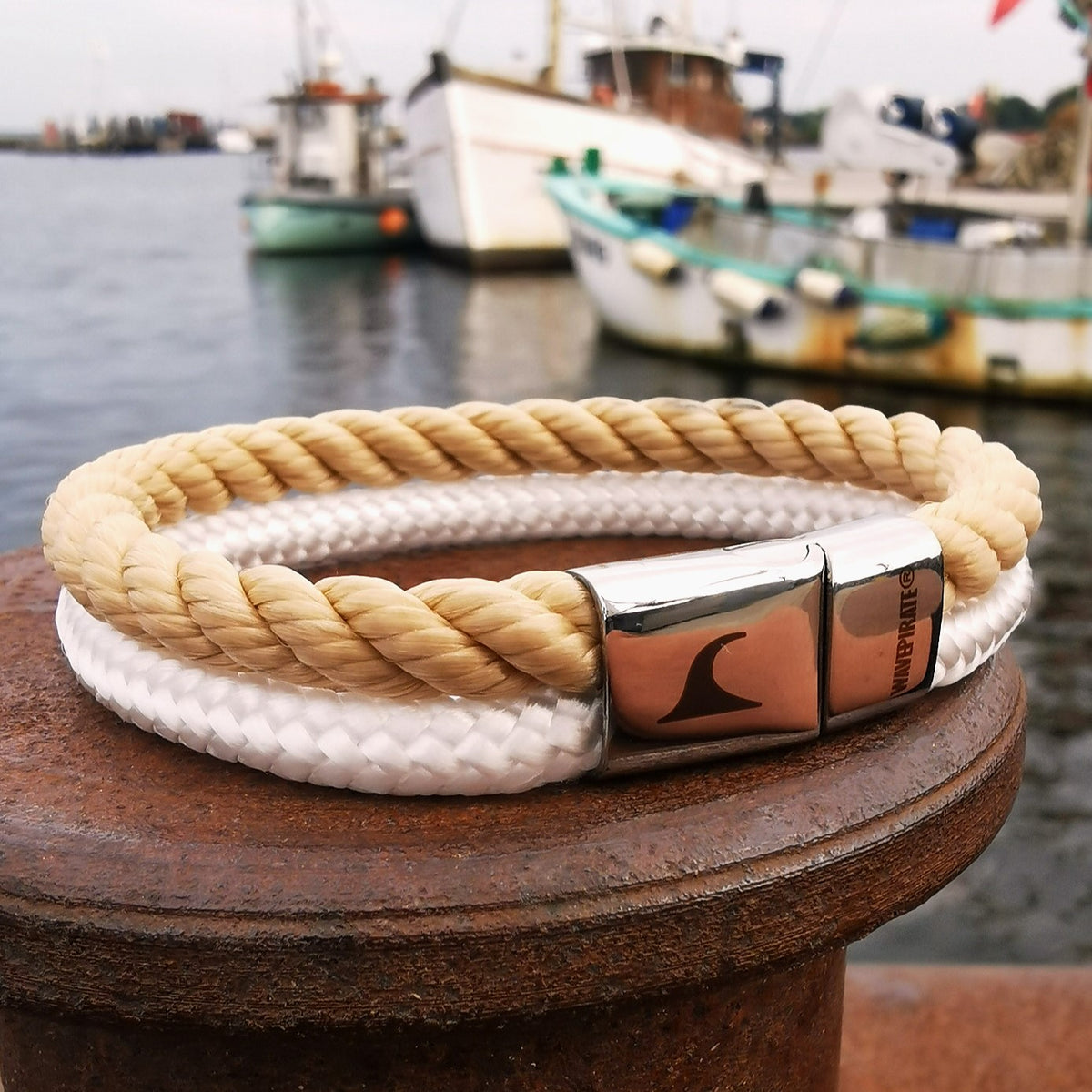 Segeltau-Armband-Herren-Damen-Tarifa-beige-weiss-detail-Edelstahlverschluss-kordel-geflochten-wavepirate-shop-k
