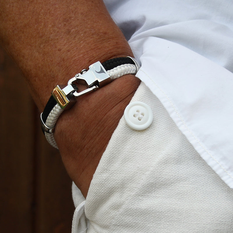 Segeltau-Armband-Herren-Turn-schwarz-weiss-geflochten-Edelstahlverschluss-getragen-wavepirate-shop-st