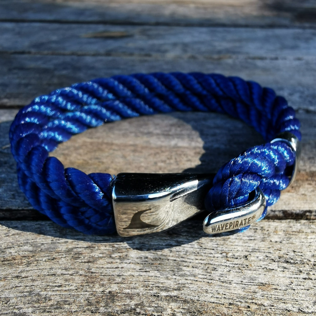 Segeltau-Armband-Herren-damen-Peak-koenigsblau-kordel-Edelstahlverschluss-detail-wavepirate-shop-k