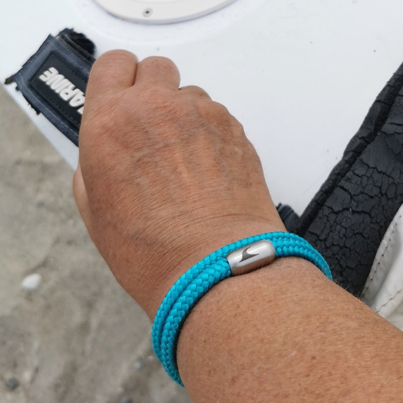 Segeltau-Armband-Herren-damen-hawaii-blau-silber-Edelstahlverschluss-getragen-wavepirate-shop-st