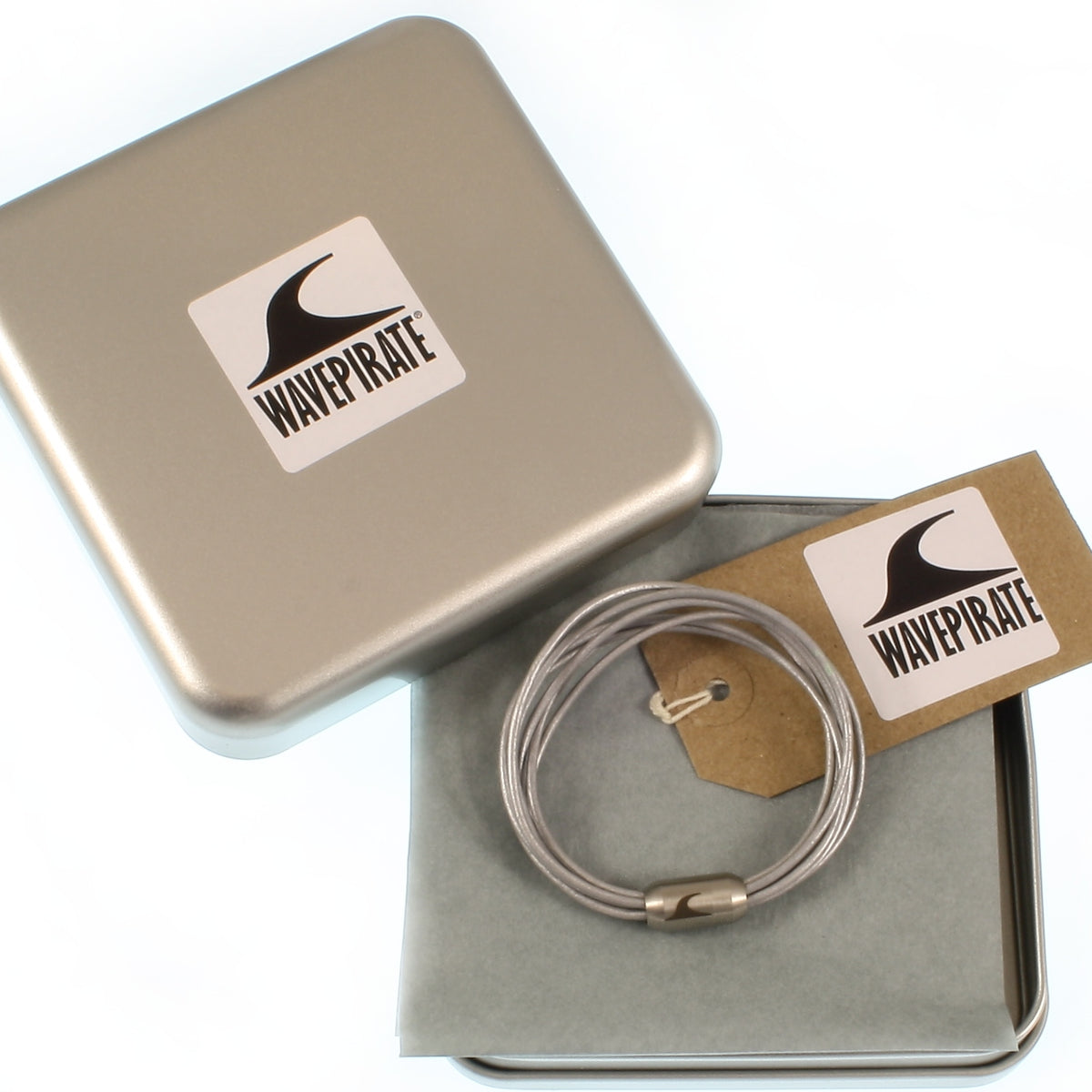 leder-armband-damen-silber-fem-Edelstahlverschluss-geschenkverpackung-wavepirate-shop-r