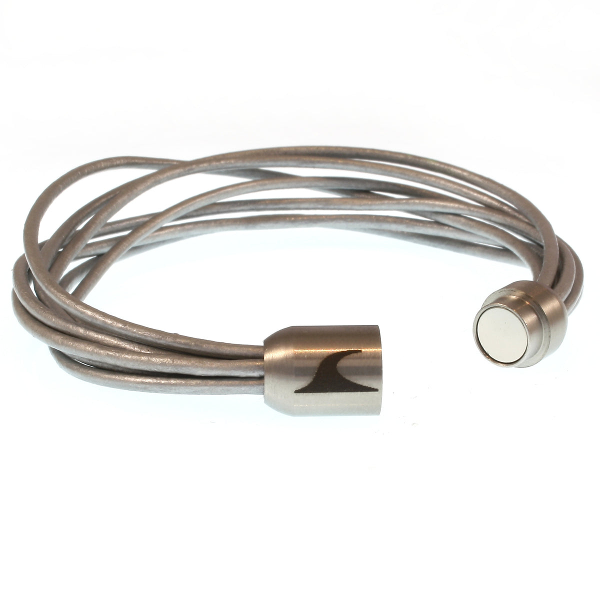 leder-armband-damen-silber-fem-Edelstahlverschluss-offen-wavepirate-shop-r