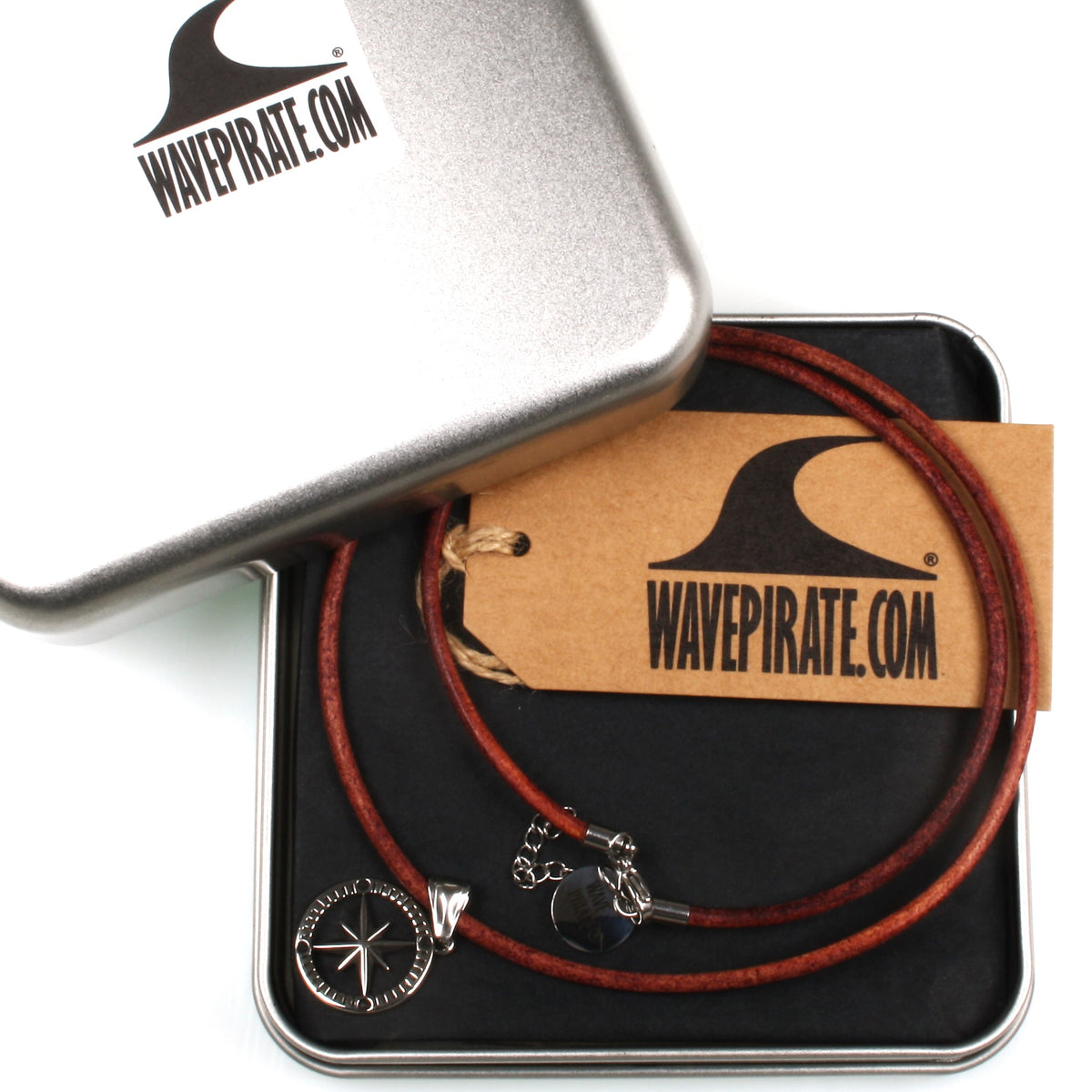 leder-halskette-Herren-damen-kompass-windrose-cognac-riemen-massiv-Edelstahlverschluss-geschenkverpackung-wavepirate-shop-r