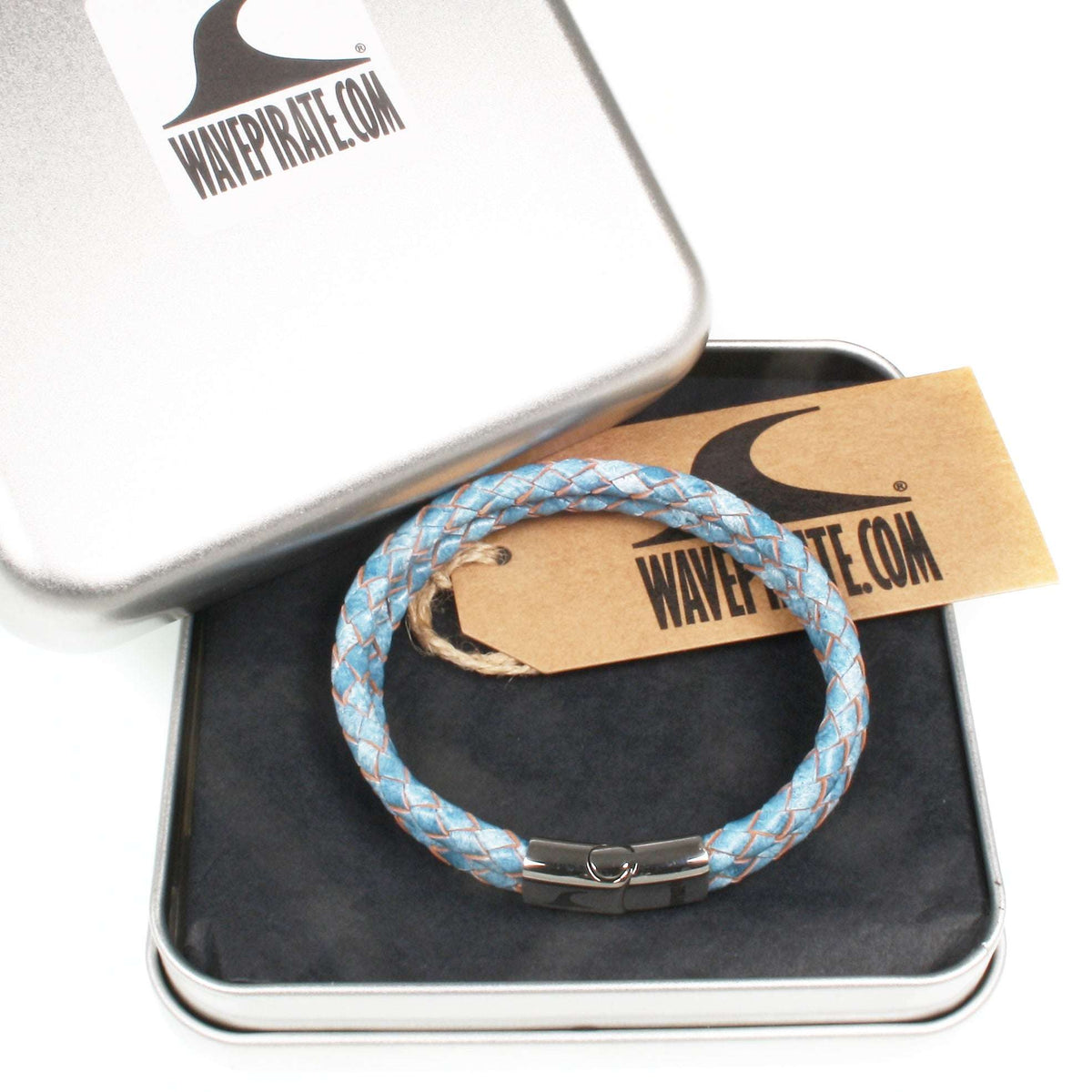 lederarmband-herren-blau-hellblau-swell-geflochten-Edelstahlverschluss-geschenkverpackung-wavepirate-shop-sw