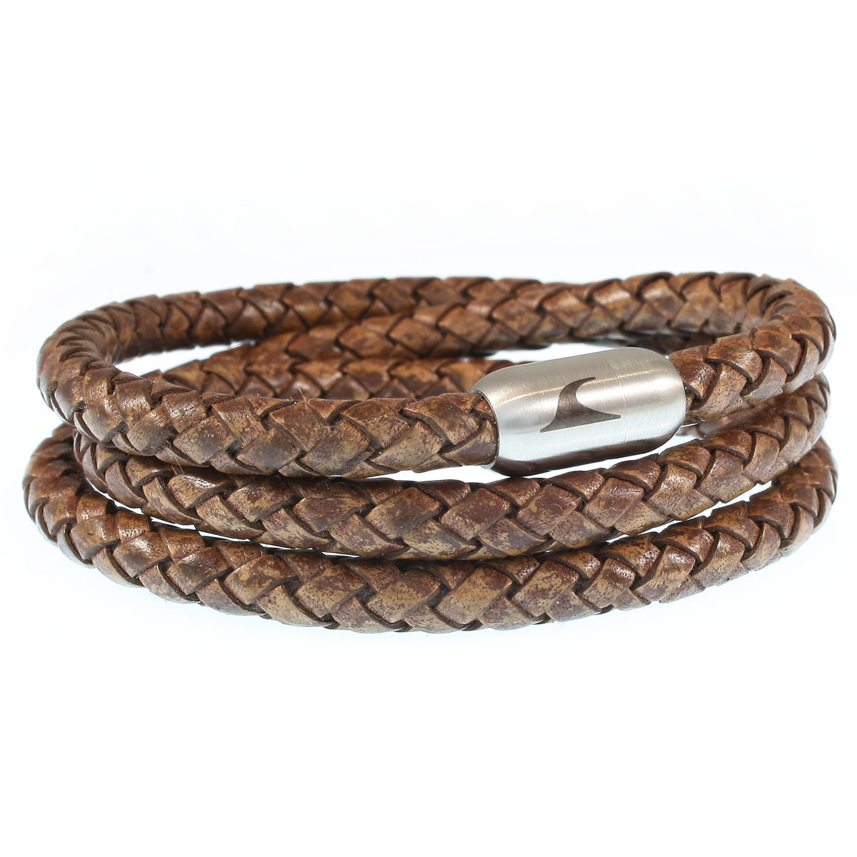 lederarmband-herren-cognac-storm-geflochten-Edelstahlverschluss-vorn-wavepirate-shop-f