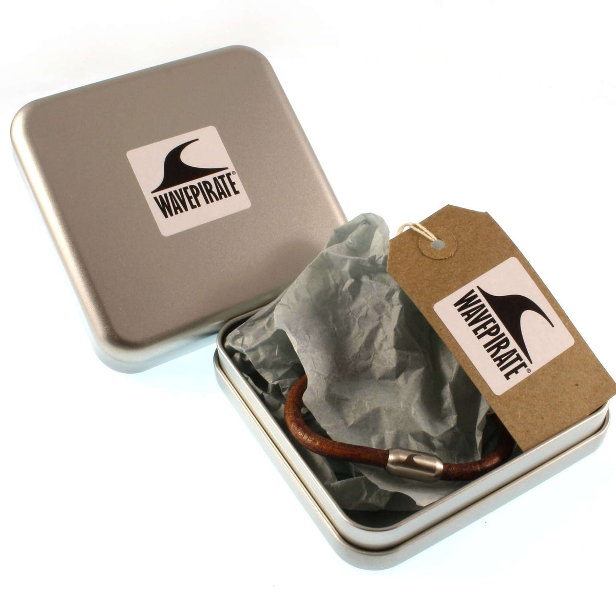 lederarmband-herren-damen-cognac-silber-sylt-massiv-Edelstahlverschluss-geschenkverpackung-wavepirate-shop-r