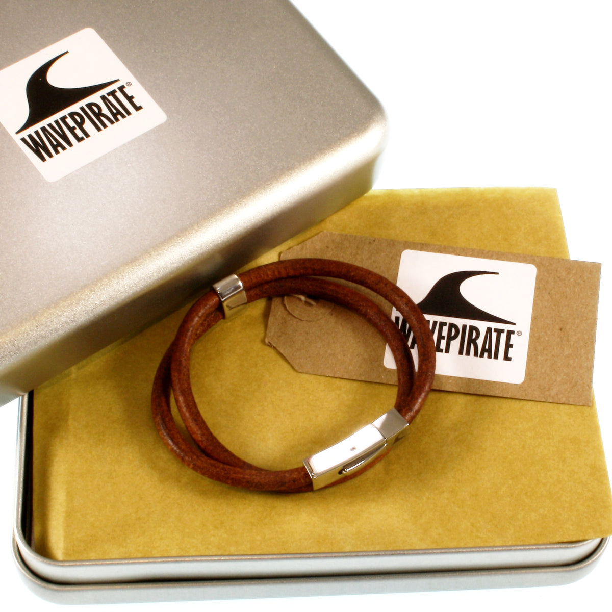 lederarmband-herren-damen-cognac-two-massiv-Edelstahlverschluss-geschenkverpackung-wavepirate-shop-r