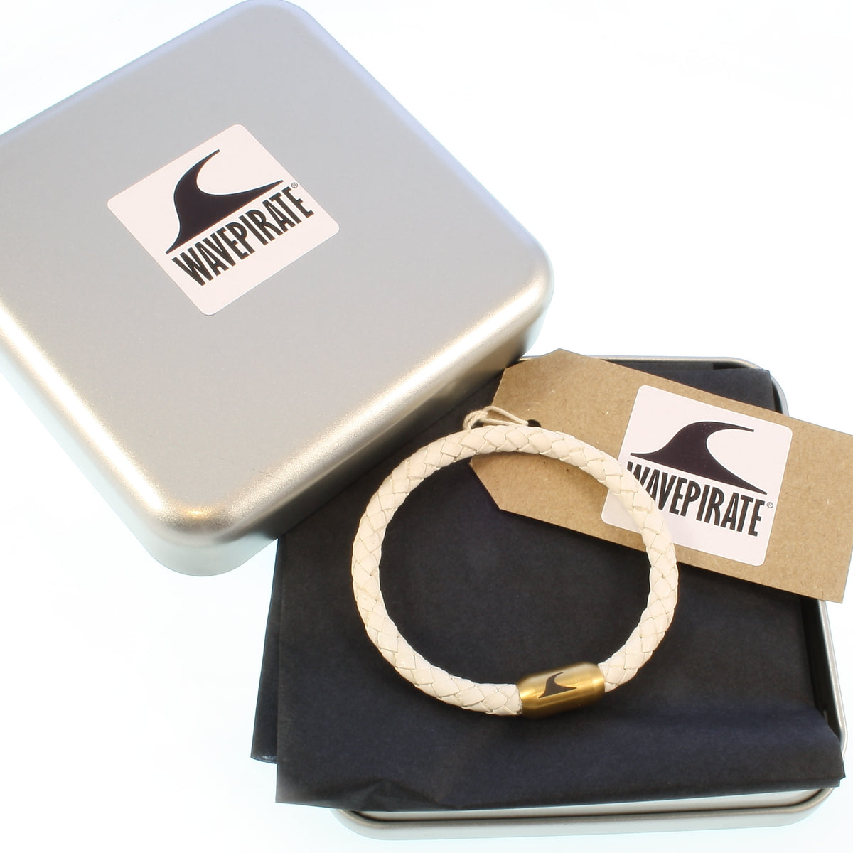 lederarmband-herren-damen-weiss-gold-sylt-geflochten-Edelstahlverschluss-geschenkverpackung-wavepirate-shop-f