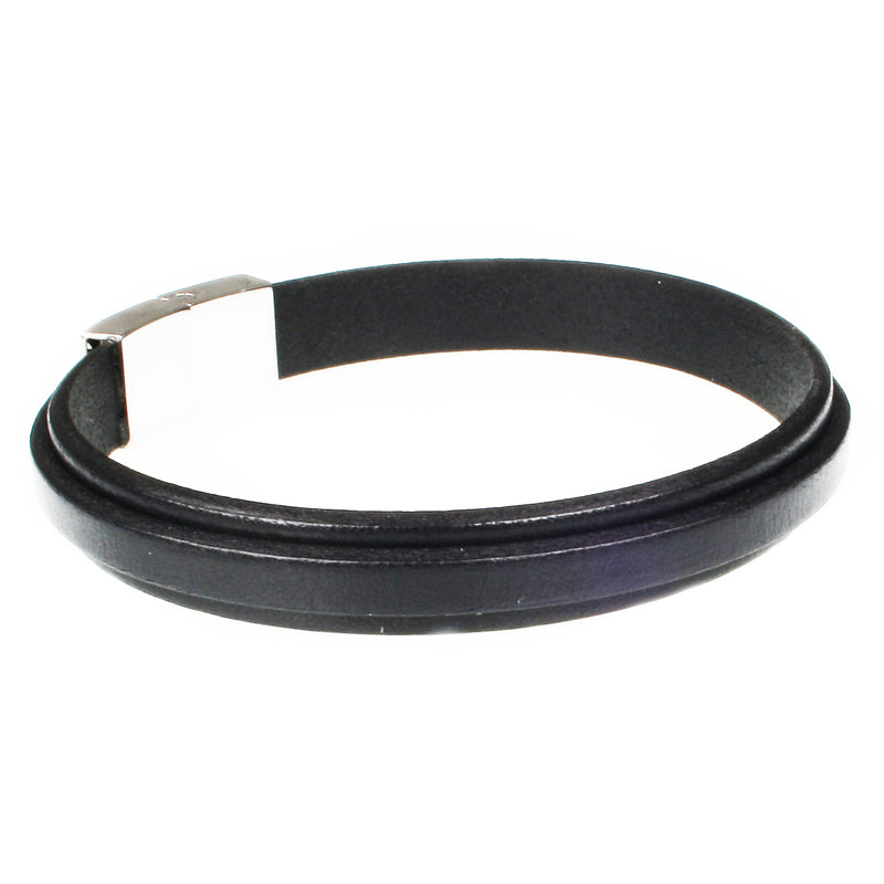 lederarmband-herren-line-schwarz-schwarz-flach-Edelstahlverschluss-hinten-wavepirate-shop