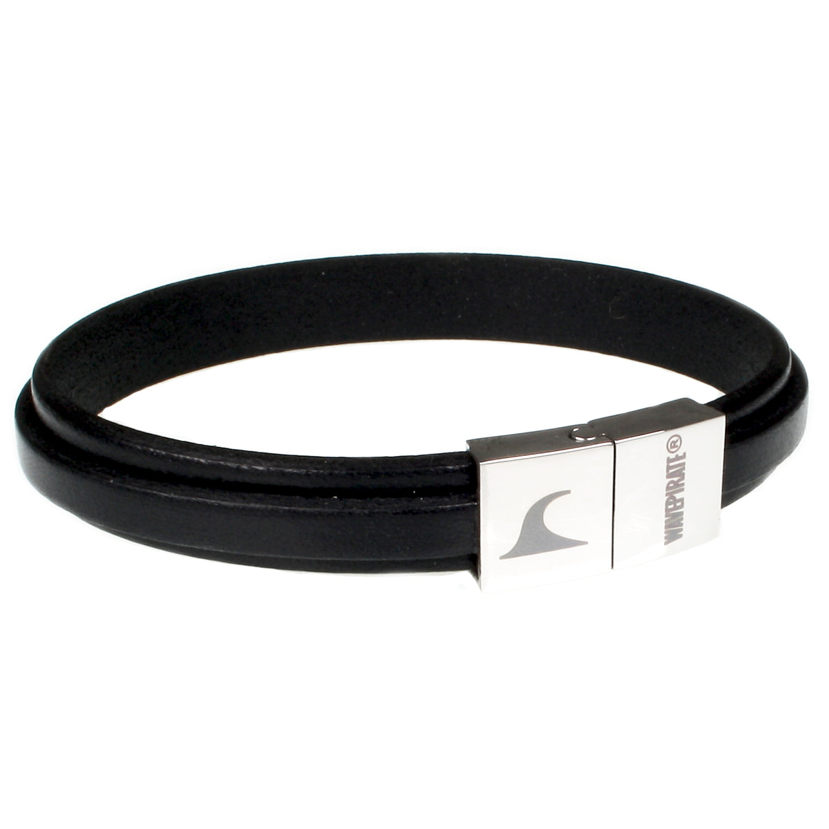 lederarmband-herren-line-schwarz-schwarz-flach-Edelstahlverschluss-vorn-wavepirate-shop